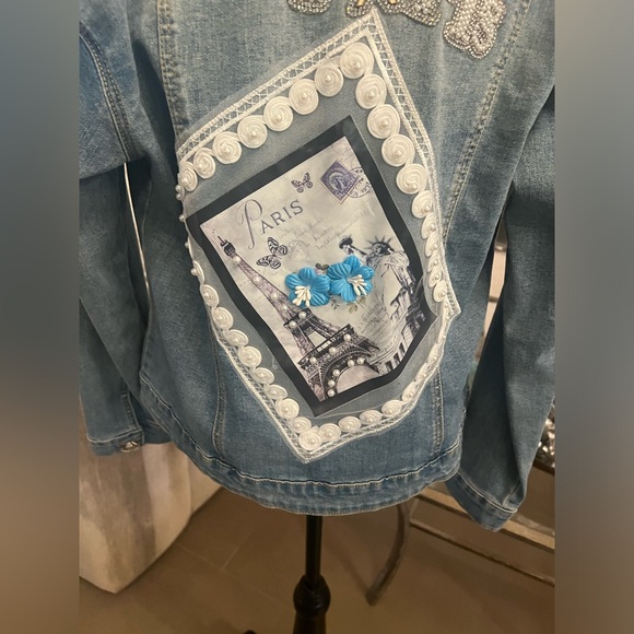 🆕 Berek Paris Pearls & Rhinestones Paris Denim Jacket - Picture 7 of 17